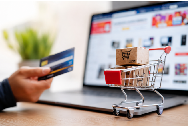 How to Use Credit Card Offers During Online Sales | Smart Shopping Guide